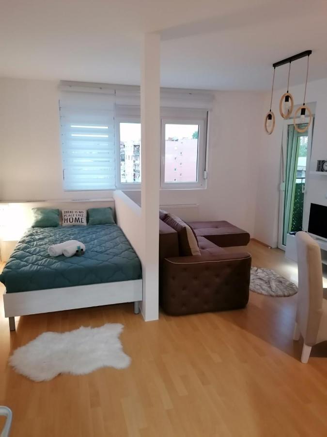 Emili Apartman ياغودينا المظهر الخارجي الصورة