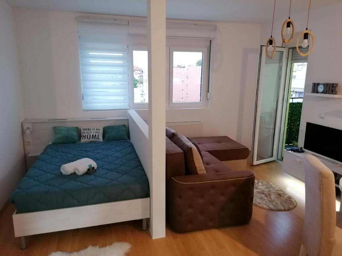 Emili Apartman ياغودينا المظهر الخارجي الصورة