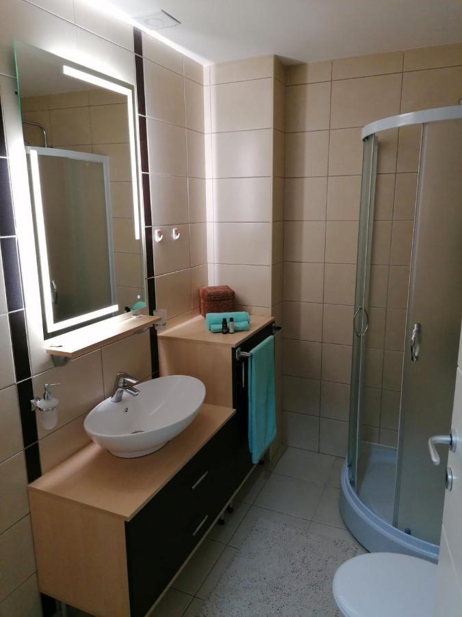 Emili Apartman ياغودينا المظهر الخارجي الصورة